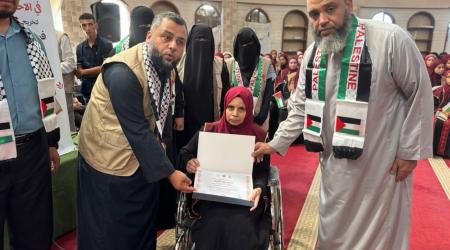 مروة برهوم تحفظ القرآن الكريم رغم إصابتها بالشلل النصفي وفقدها 5 من أفراد عائلتها