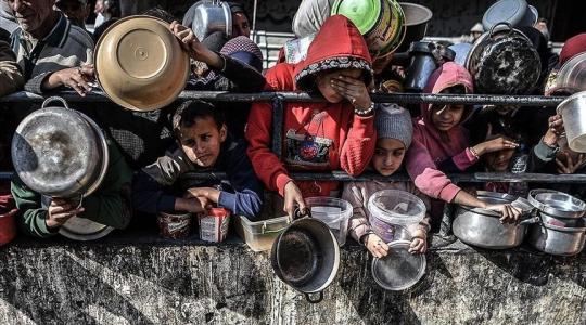 الإعلامي الحكوميّ:  2.4 مليون غزيّ يستقبلون العيد بظروفٍ إنسانية كارثية