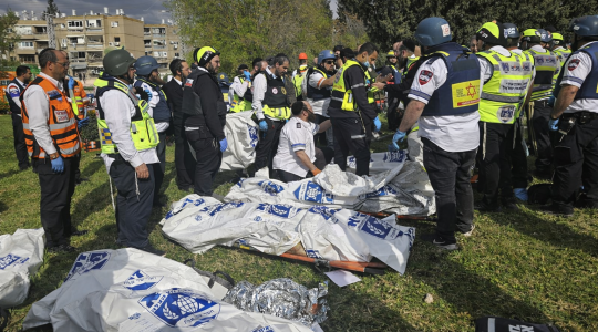 قتلى الاحتلال جراء رشقة صواريخ إيرانية على بيت "شيمش"