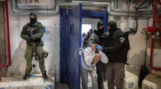 الأسرى الفلسطينيون في سجون الاحتلال