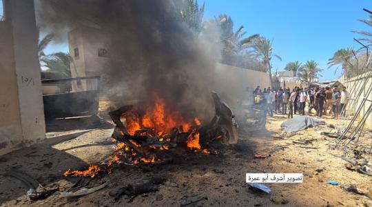 قصف إسرائيلي لمركبة مدنية وسط القطاع.
