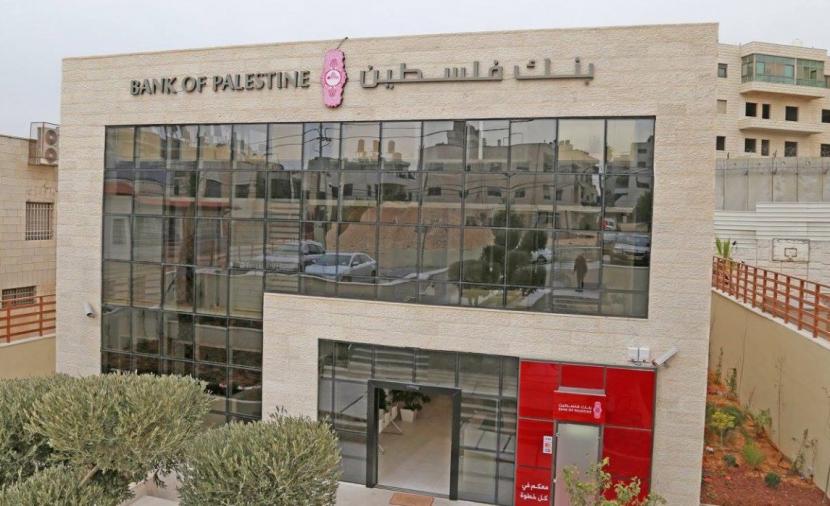 إسرائيل تؤجل قطع العلاقات المصرفية مع البنوك الفلسطينية إلى 2026