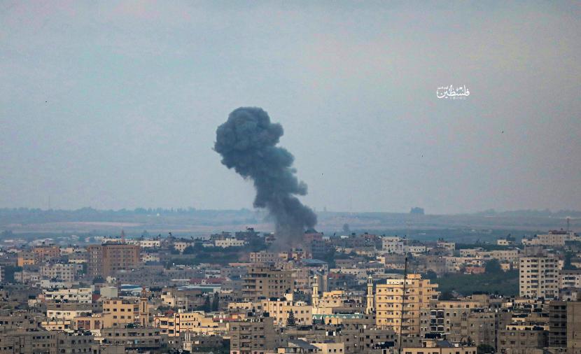 الاحتلال يواصل قصف غزة رغم اتفاق وقف إطلاق النار