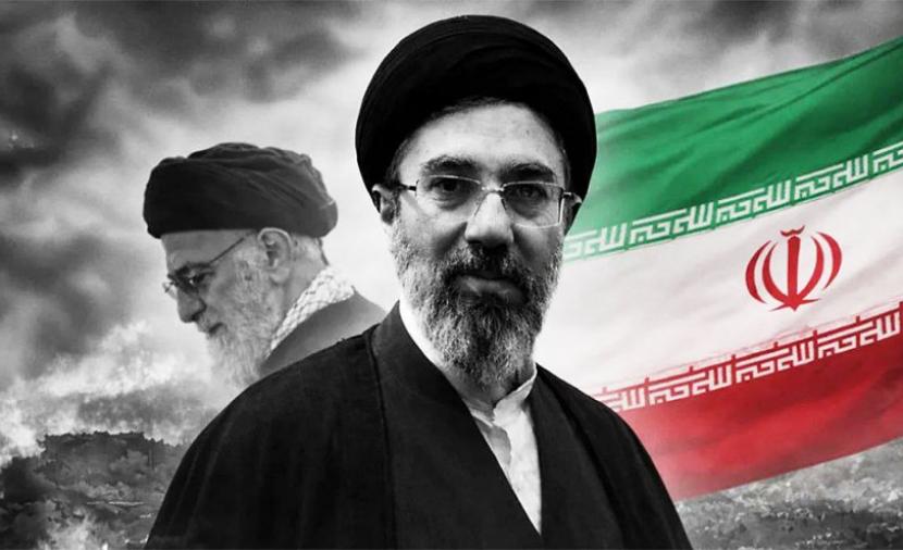 إيران تتحدى وتختار مجتبي خامنئي مرشداً