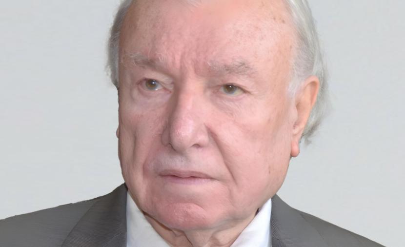 فلسطين تفقد أحد أبرز مؤرخيها.. من هو وليد الخالدي؟