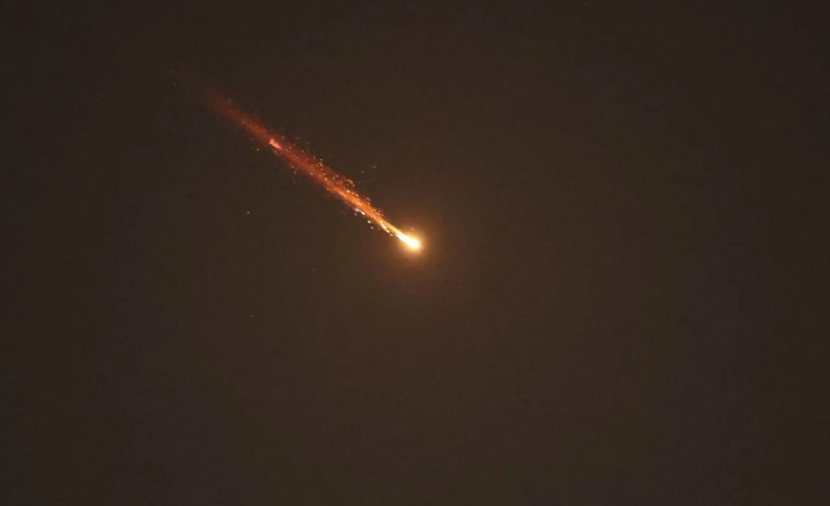 حزب الله يعلن عملية "العصف المأكول" بـ 100 صاروخ نحو شمال فلسطين المحتلة