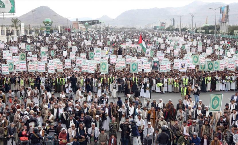اليمن.. مظاهرات حاشدة دعما لفلسطين وتضامنا مع لبنان وإيران