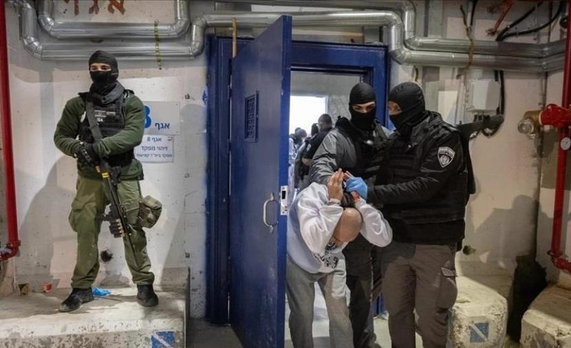 الجريمة الكبرى : إعدام الأسرى أم صمت الأمة