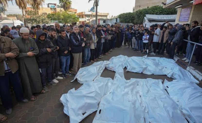 وزارة الصحة بغزة تسجل 8 شهداء و76 إصابة في يومين