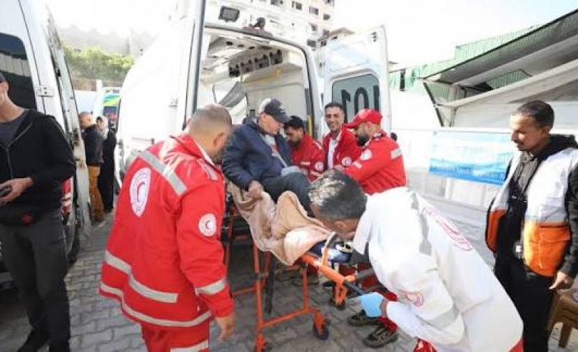 95 فلسطينياً يغادرون غزة للعلاج عبر معبر رفح