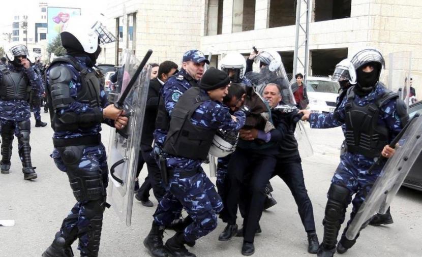 السلطة تعتقل أسرى محررين في الضفة الغربية