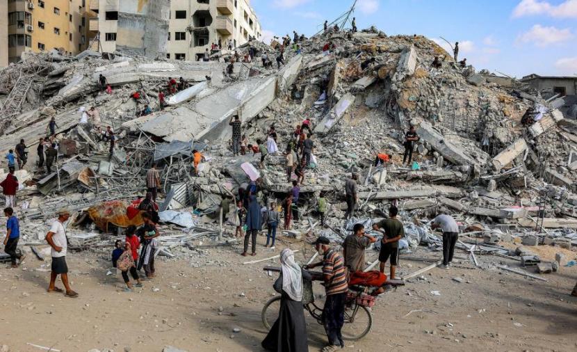 انهيار سقف يصرع طفلاً في حي الزيتون بغزة