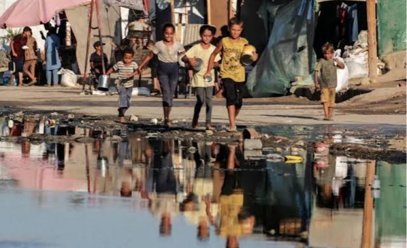 مصلحة المياه بغزة تحذر من انهيار الخدمات الصحية