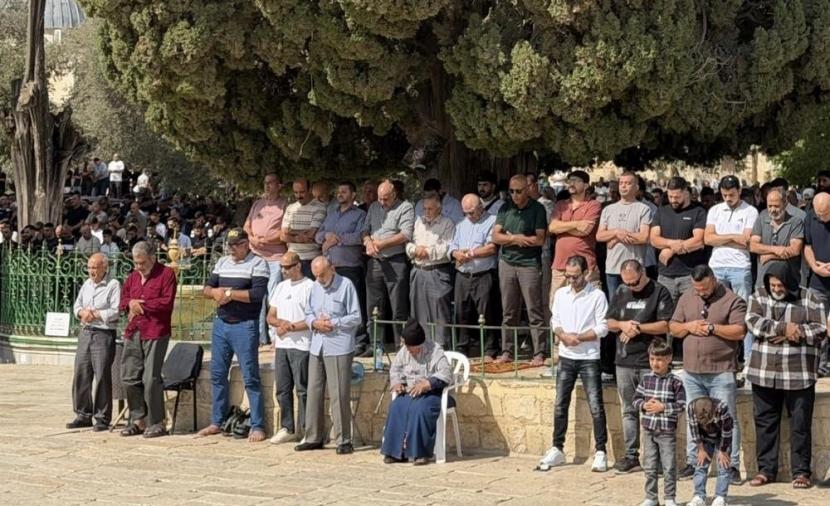 خطيب الأقصى يدعو للمداومة على الرباط في المسجد