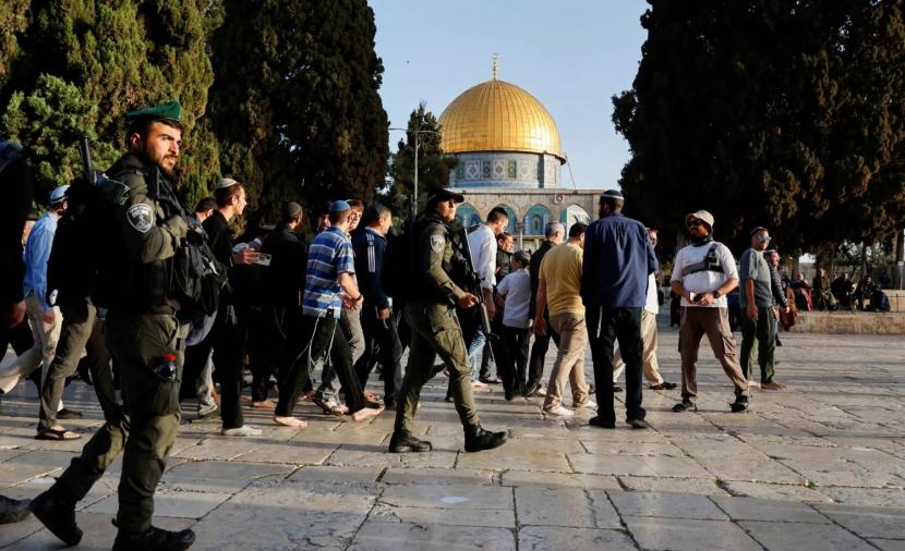 اتحاد القدس يحذّر من تطبيع إسرائيلي لاقتحام الأقصى