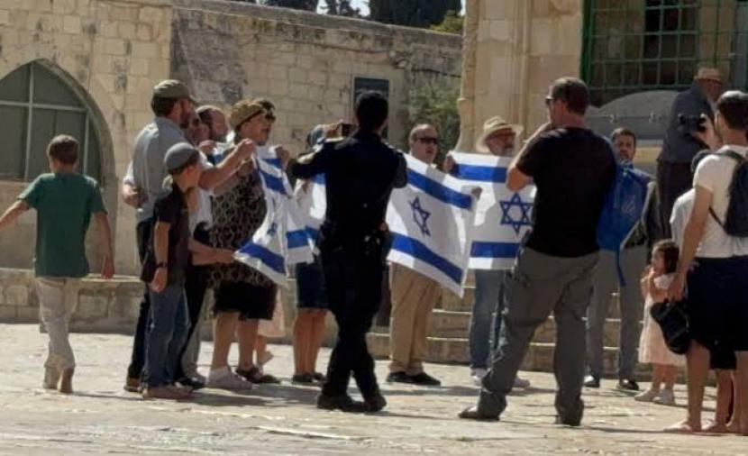 المحكمة الإسرائيلية تنتظر رد نتنياهو بشأن اقتحامات الأقصى يوم السبت