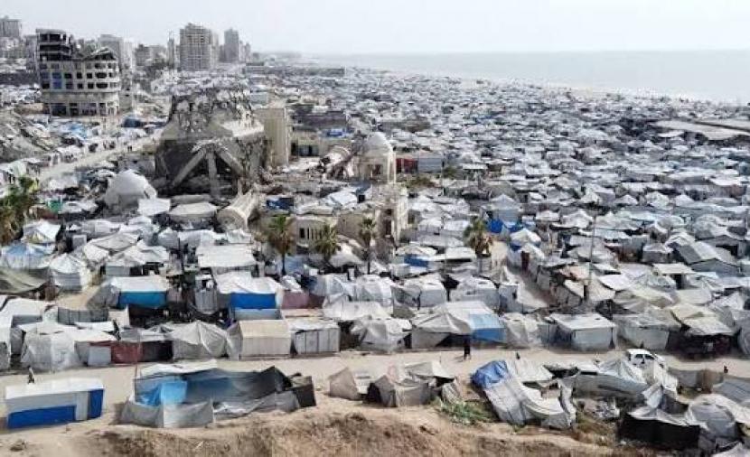 وجهاء غزة يعتبرون وقف المساعدات الغذائية "حكماً بالإعدام