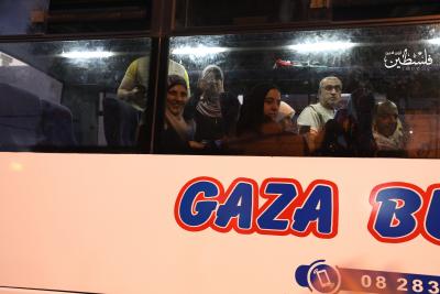 بعد توقف استمر عامين.. أفواج حجاج غزة تنطلق إلى الحجاز (5)