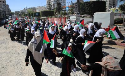مسير قرآني لـ800 حافظة للقرآن الكريم شوارع مدينة غزة (20).jpg