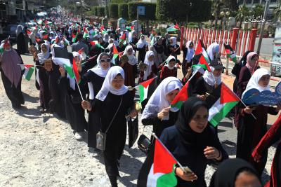 مسير قرآني لـ800 حافظة للقرآن الكريم شوارع مدينة غزة (19).jpg