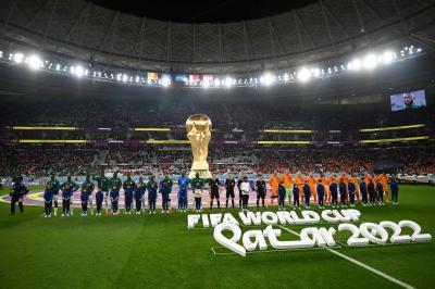 كأس العالم - السنغال وهولندا (1)