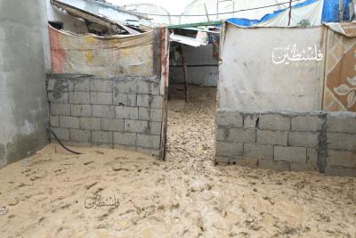 غرق البيوت عقب فتح الاحتلال السدود شرق غزة تزامناً مع المنخفض الجوي الأخير (17).jpeg