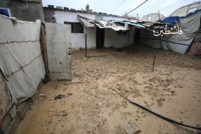 غرق البيوت عقب فتح الاحتلال السدود شرق غزة تزامناً مع المنخفض الجوي الأخير (16).jpeg