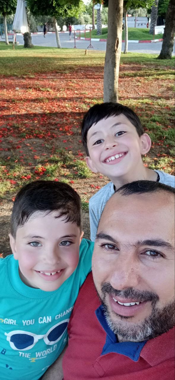 الأسرى المبعدون إلى غزة.. عائلات محرومة من اللقاء والوداع