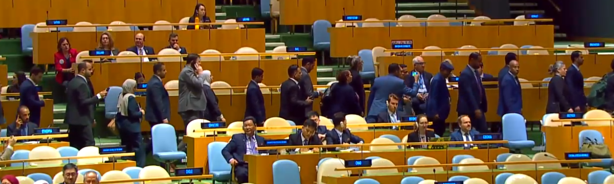 بالفيديو انسحاب وفود دولية قبيل كلمة نتنياهو في الأمم المتحدة