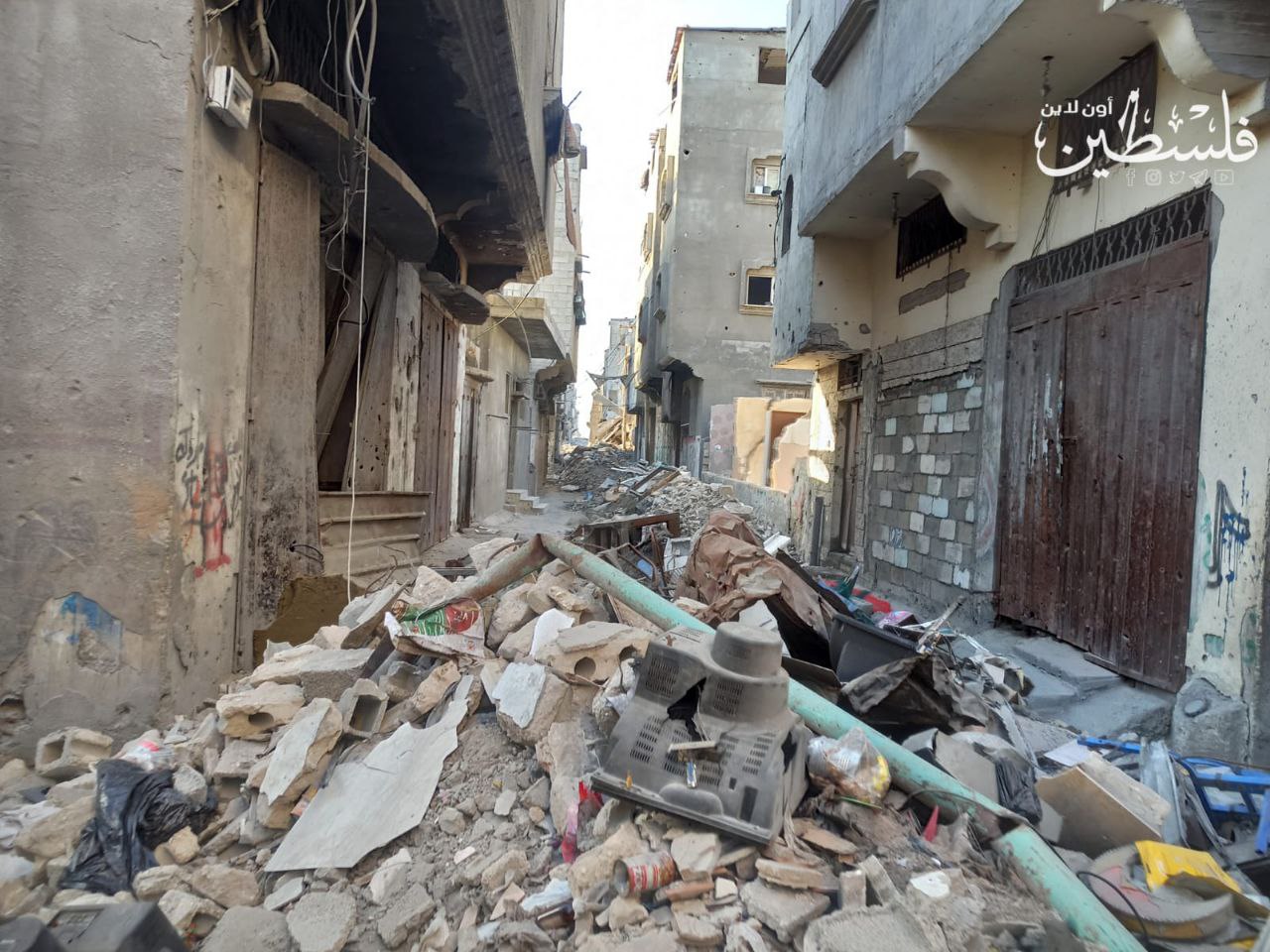 بالصور مخيم الشاطئ.. بين الركام والحياة وصمود لا يقهر في وجه التهجير