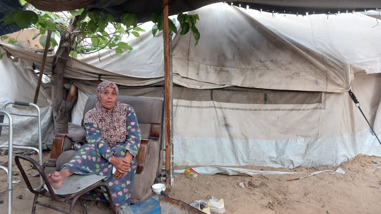 شتاء ثالث بلا مأوى.. نازحو غزة يواجهون البرد بخيام ممزقة