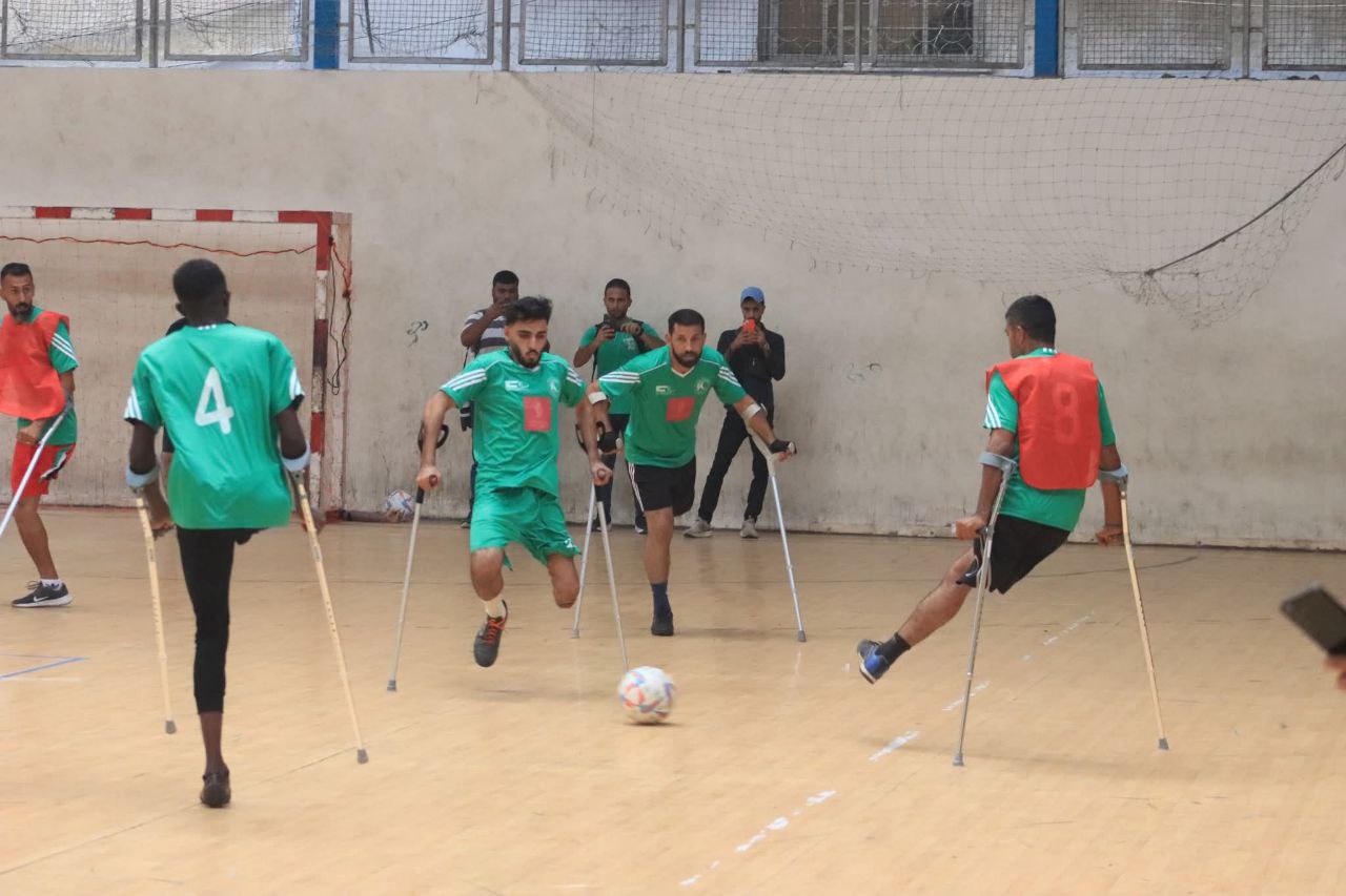 النصيرات توقد شعلة عودة الحياة الرياضية لملاعب غزة