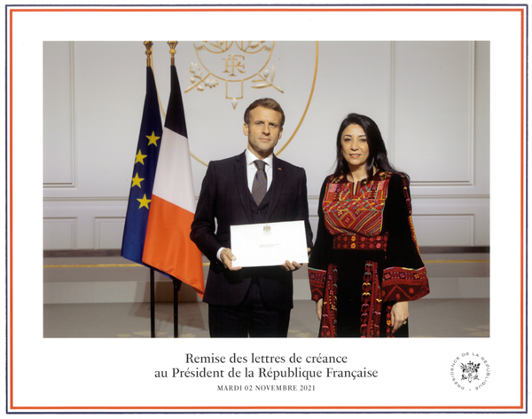 600600p7917EDNmainimg-Président-Macron---Ambassadeur-ABOU-HASSIRA-(002).png