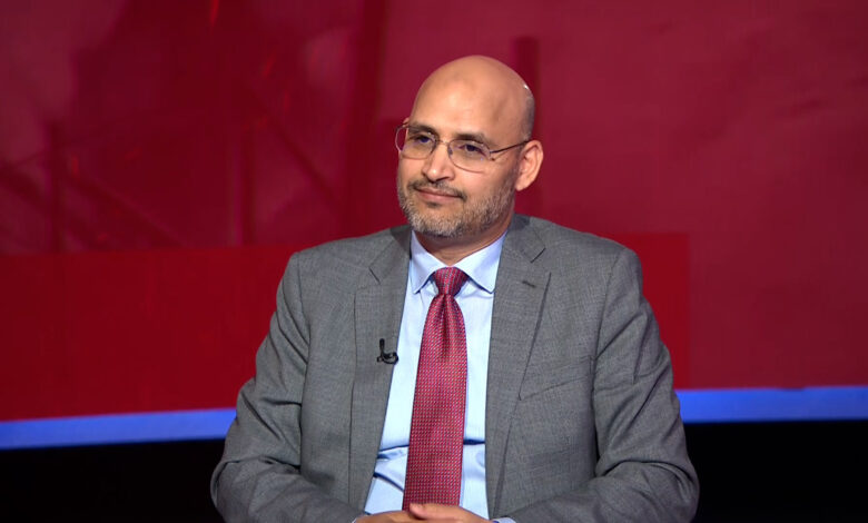 خليل العناني.jpg