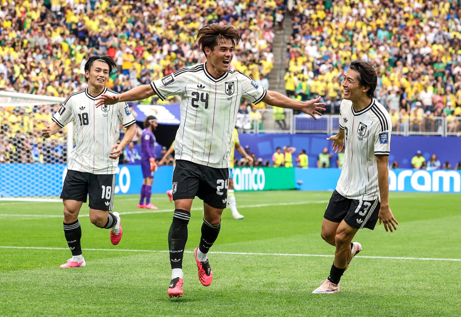 260629-brazil-japan-world-cup-ew-140p-028b68.jpg