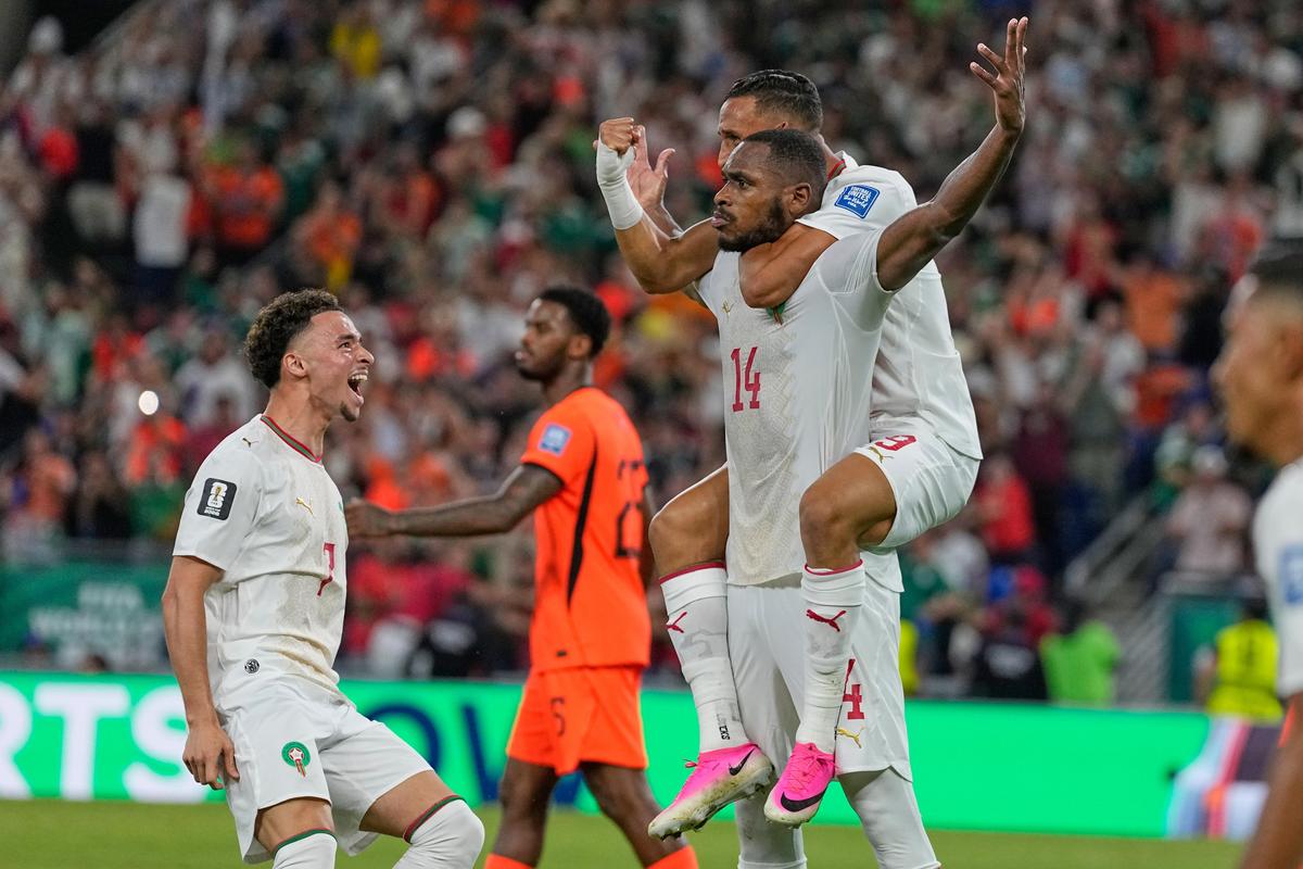 APTOPIX_Morocco_Netherlands_WCup_Soccer_82953.jpg