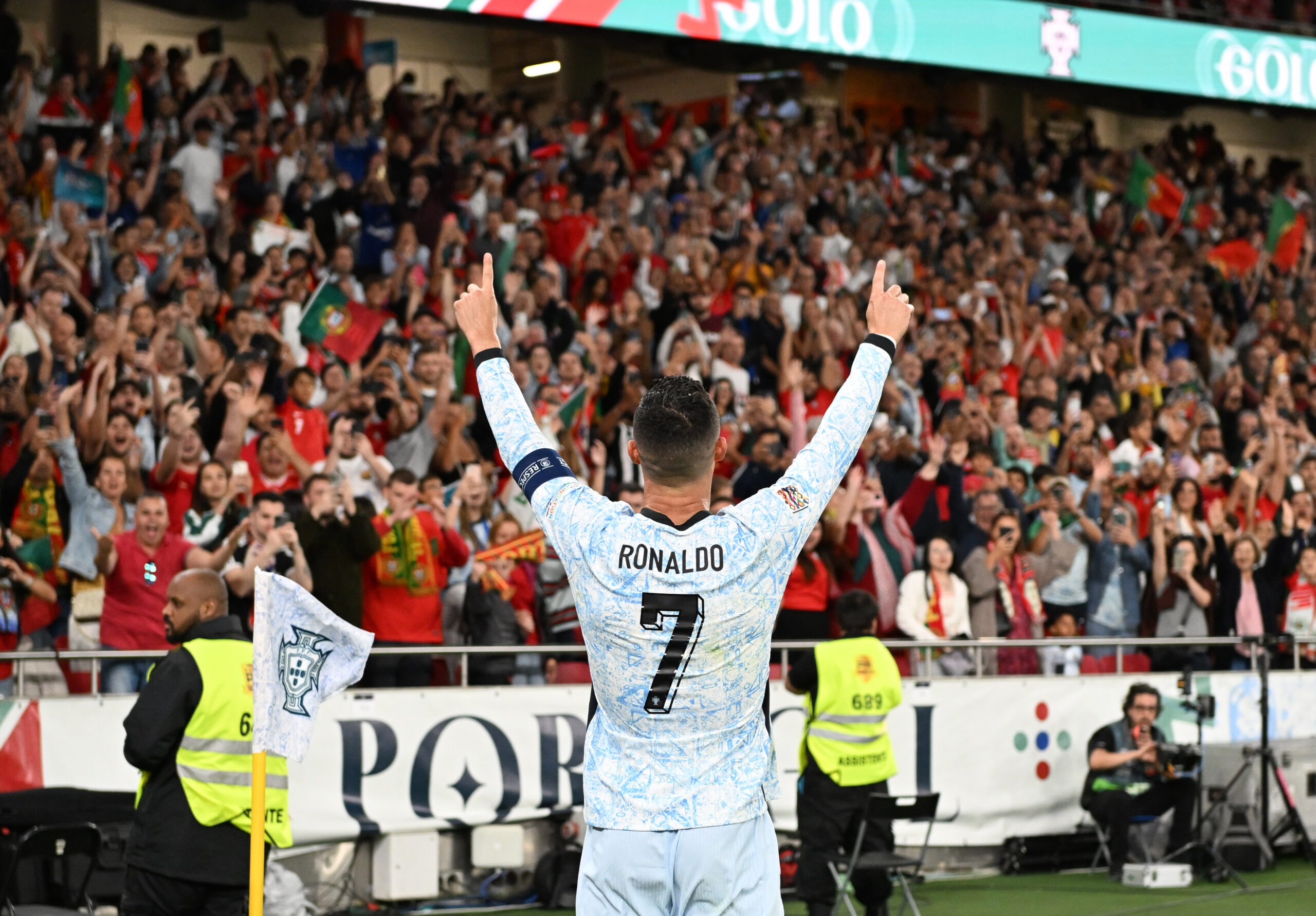 ronaldo-900-goals-scaled.jpg