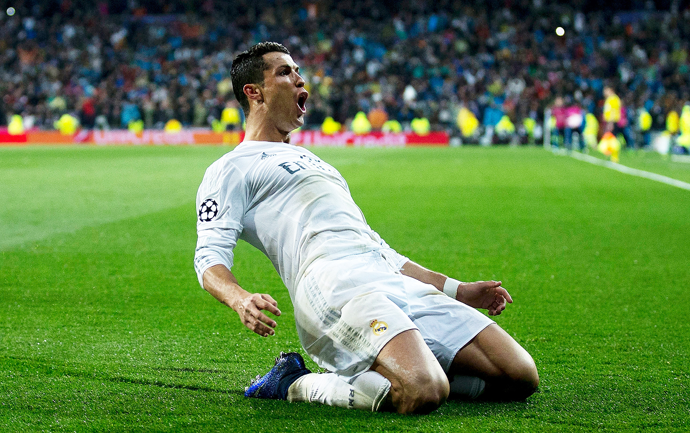 rs-cristiano-ronaldo-5ebcf9f5-5a0d-4761-ae8c-cce86eaf775e.webp